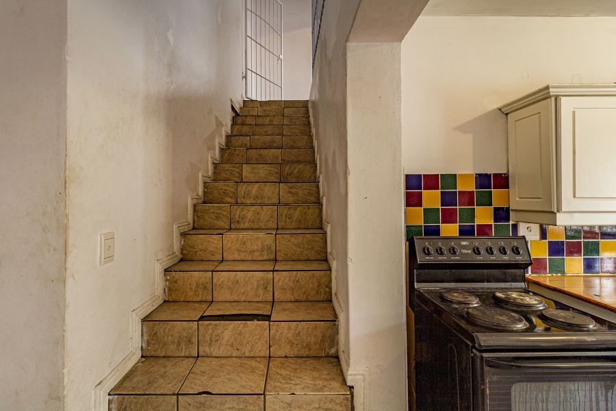 5 Bedroom Property for Sale in Bell Glen Western Cape